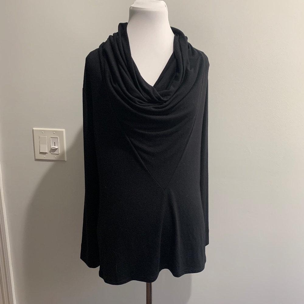 Natori Women's medium black Pullover Cowl Neck Turtleneck Blouse With Stretch M